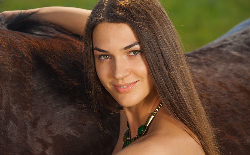 Полина, 22